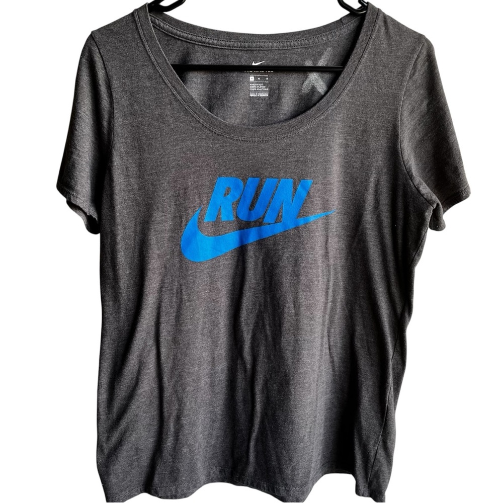 Nike Women's Short Sleeve Run Tee Charcoal Blue Logo Size Medium